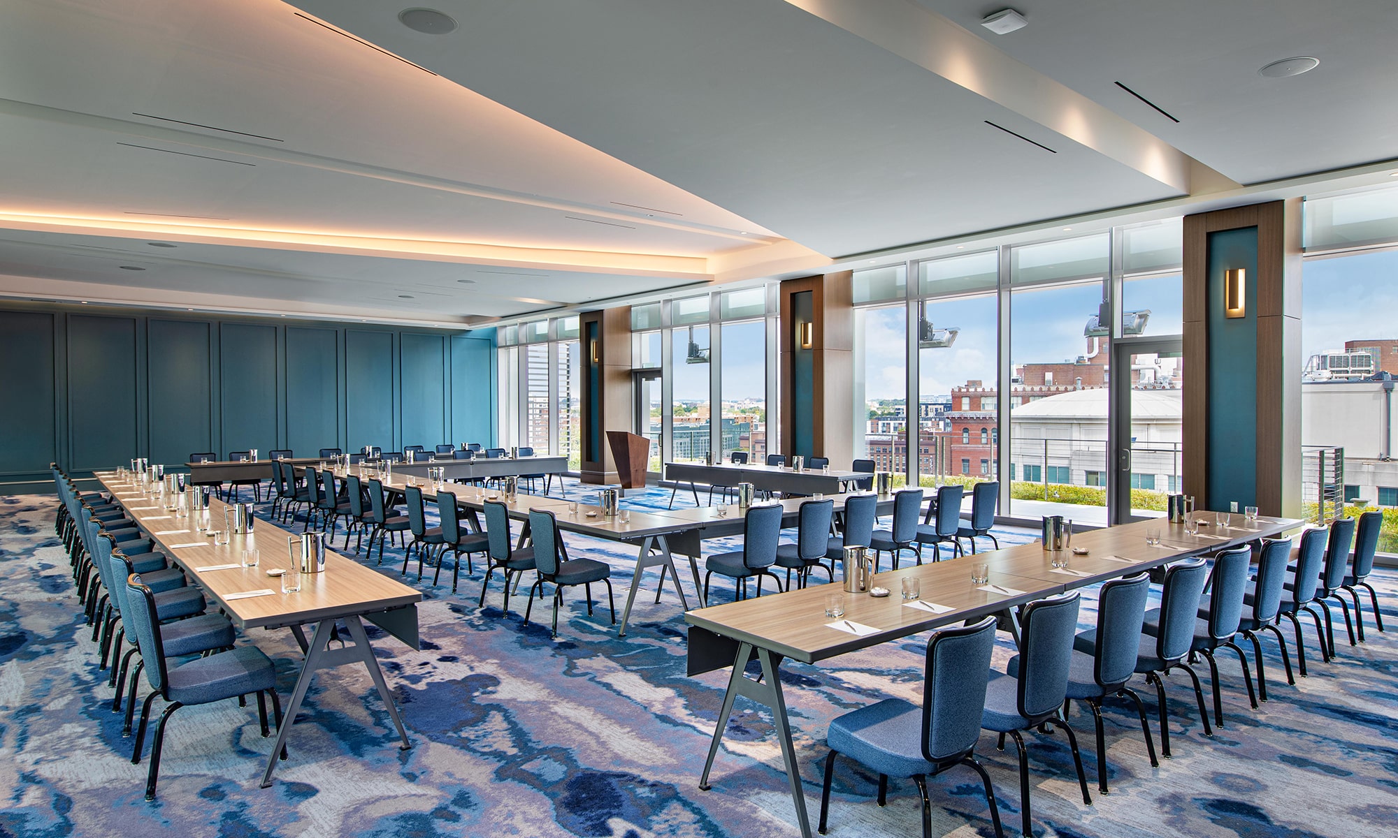 EventsWebsite_Homepage_Meetings-min Meetings